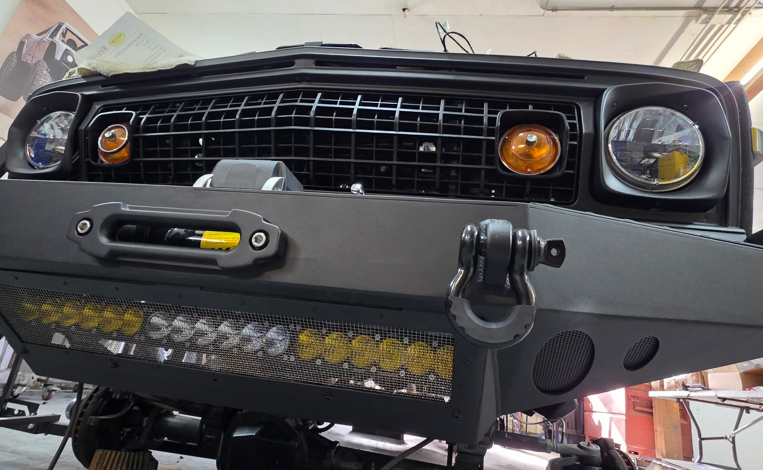 Jeep wagoneer custome wench