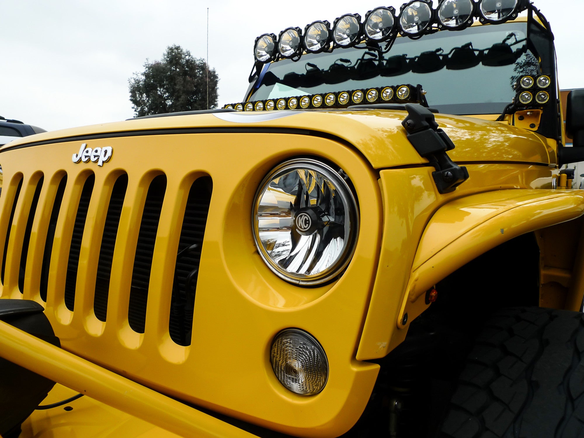 42351_Headlights_5.jpg thumbnail