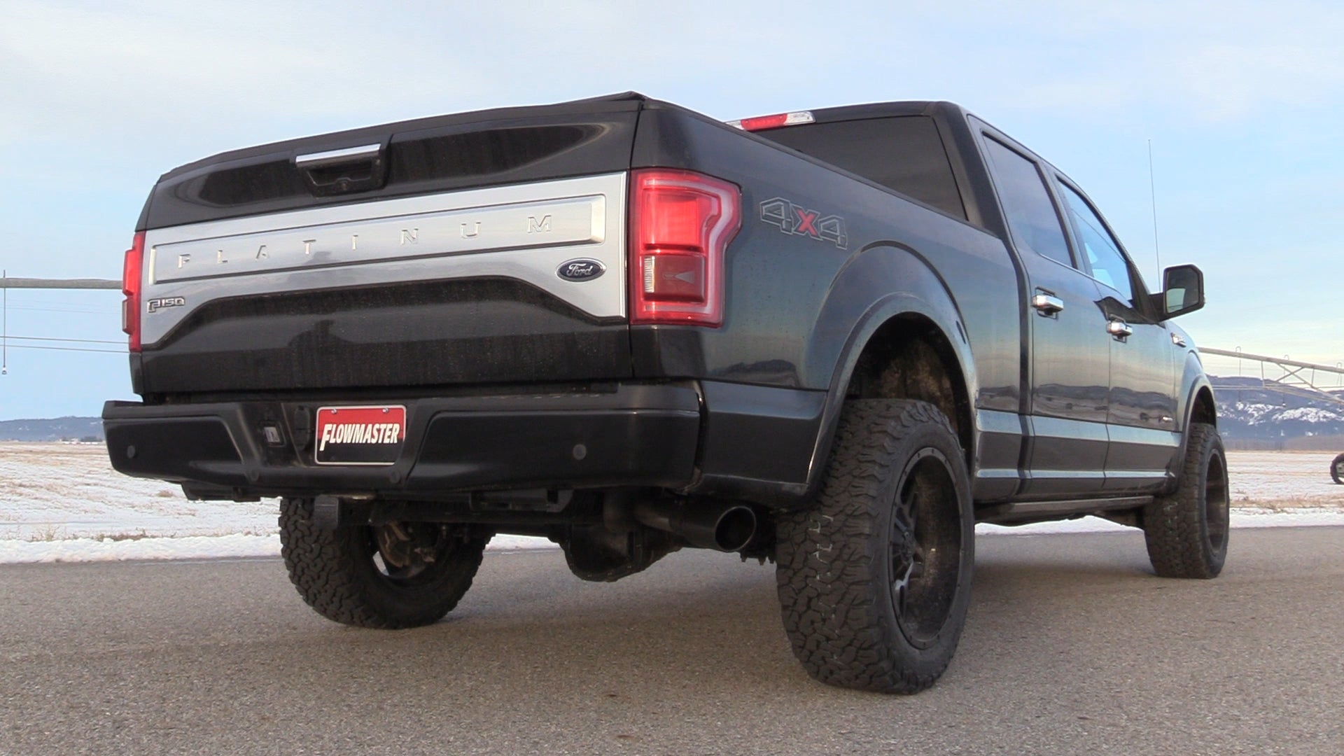 717887_rear_still_b.jpg thumbnail