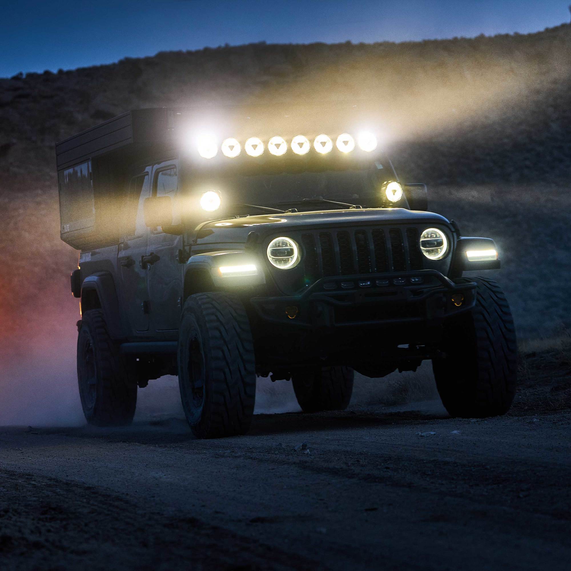 91418_Aux_Light_15.jpg thumbnail