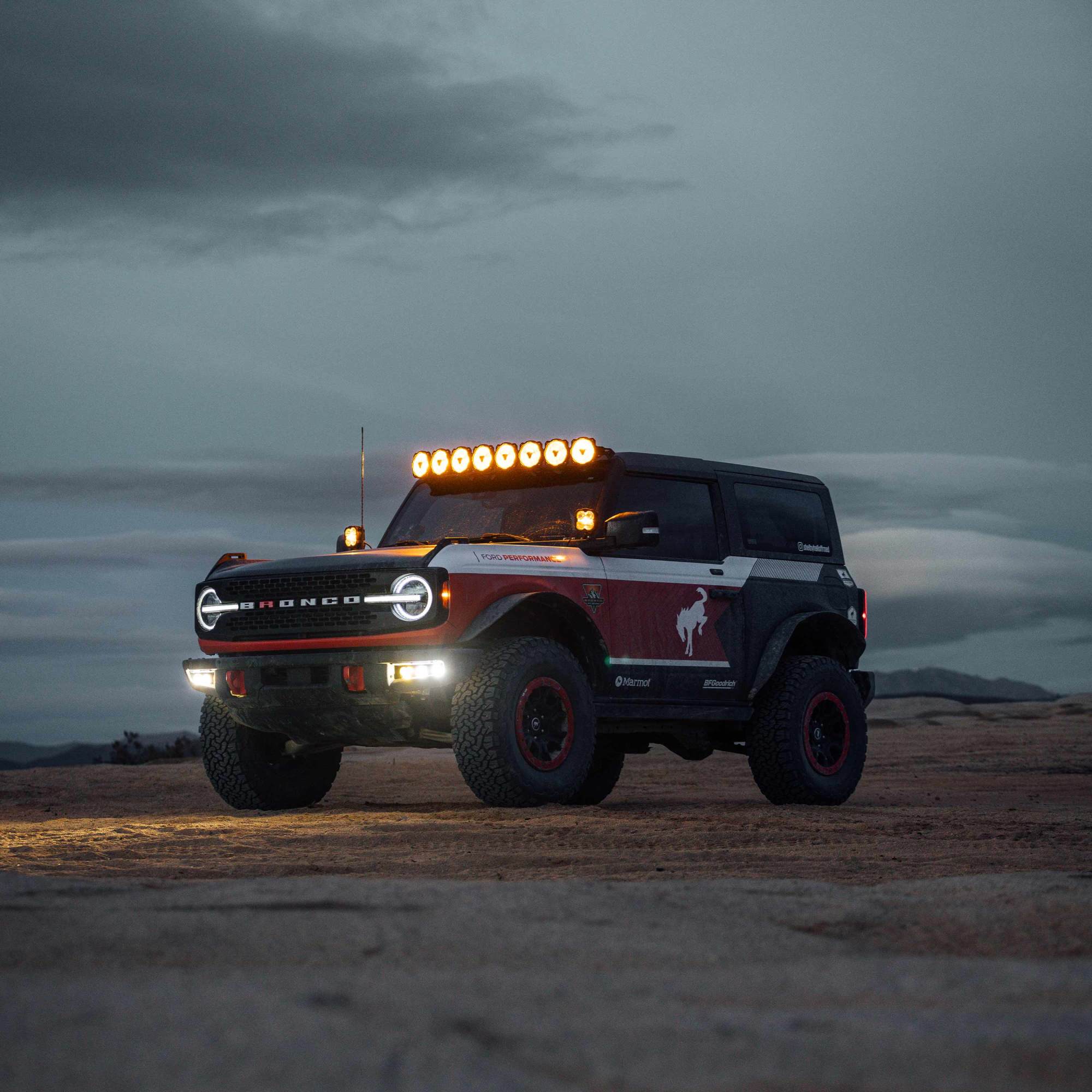 91418_Aux_Light_31.jpg thumbnail