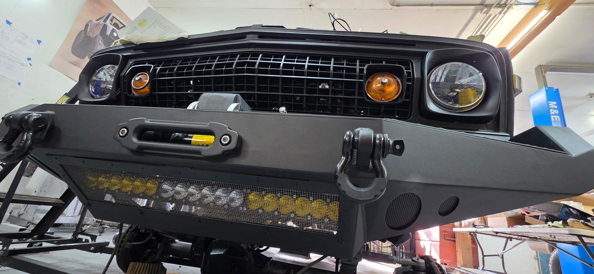 Jeep wagoneer custome wench