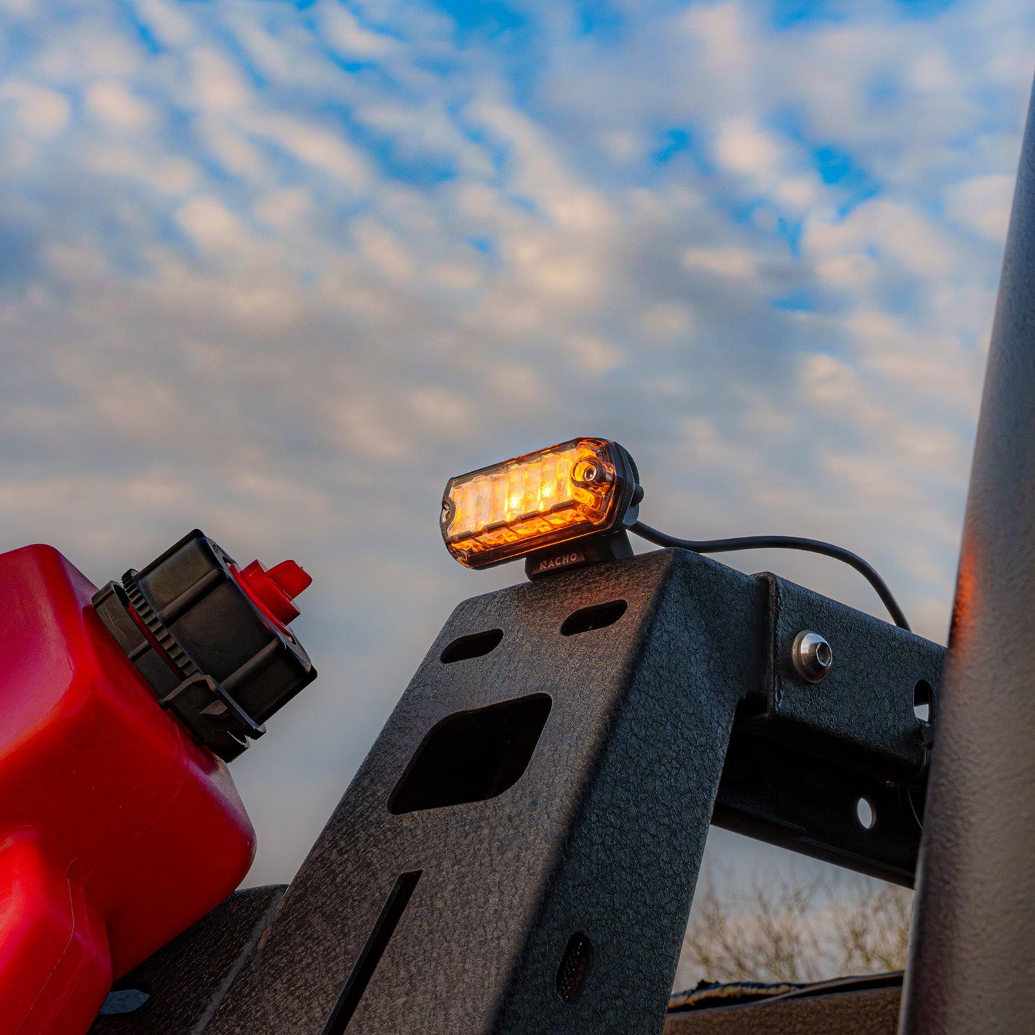 NAN116_v9.jpg thumbnail