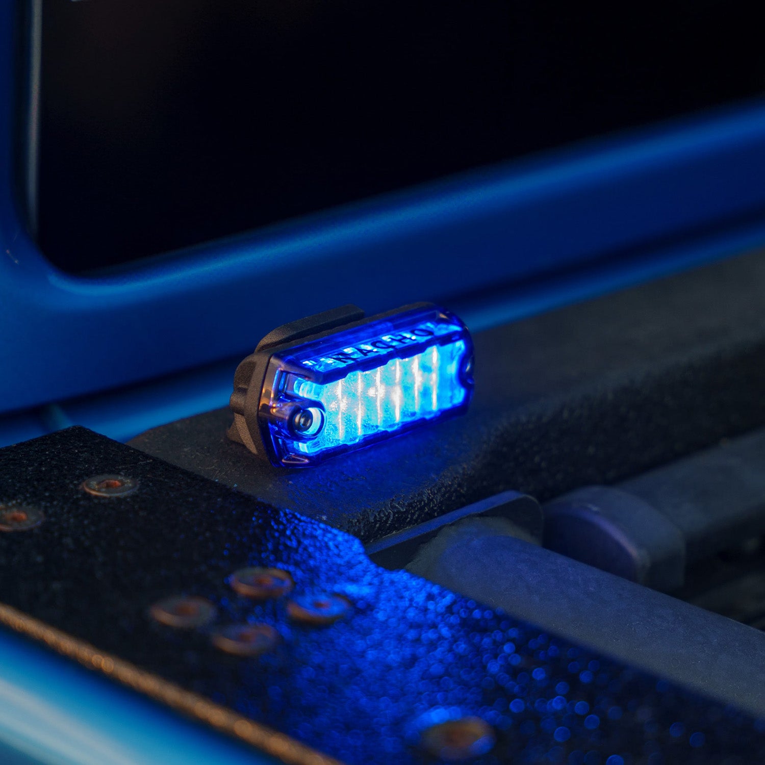 NAN512_v6.jpg thumbnail